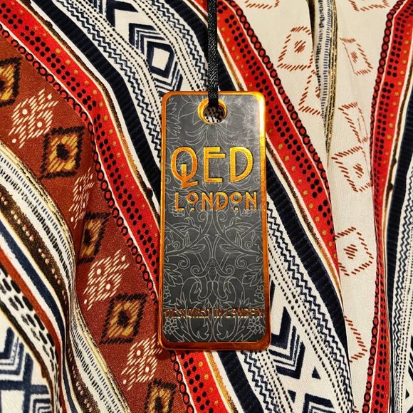 Coachella Boho Tribal Print Shawl - Picture 4 of 4